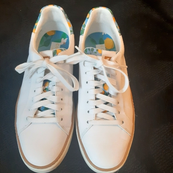 cole haan blush sneakers